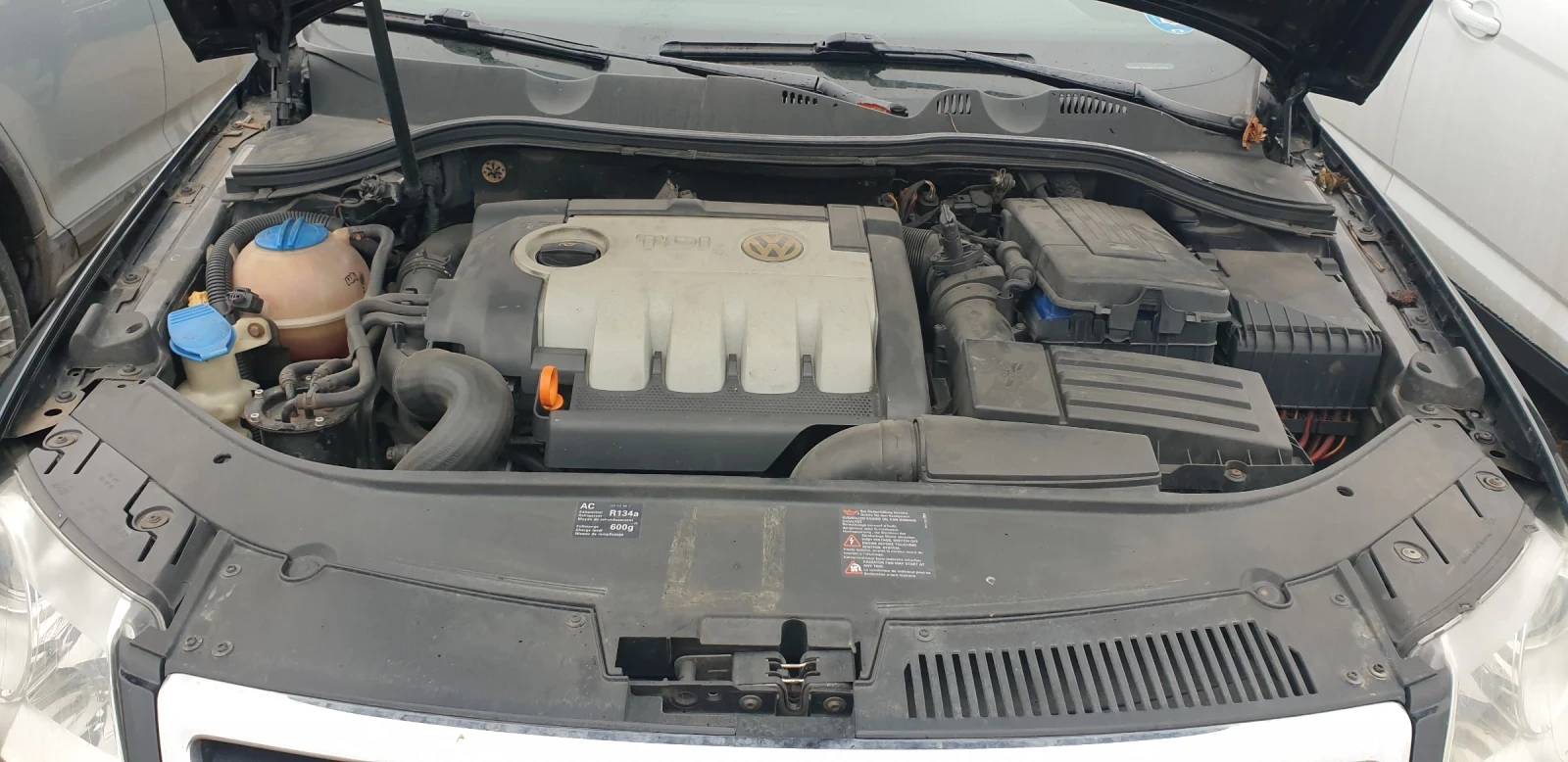 VW Passat 2.0tdi 140кс, снимка 12 - Автомобили и джипове - 53797966