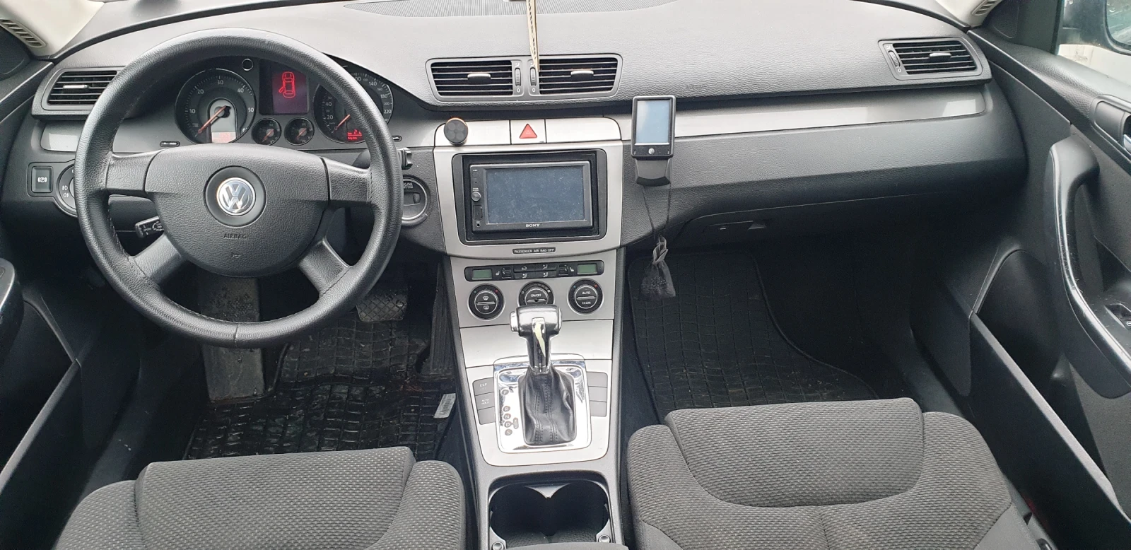 VW Passat 2.0tdi 140кс, снимка 10 - Автомобили и джипове - 53797966