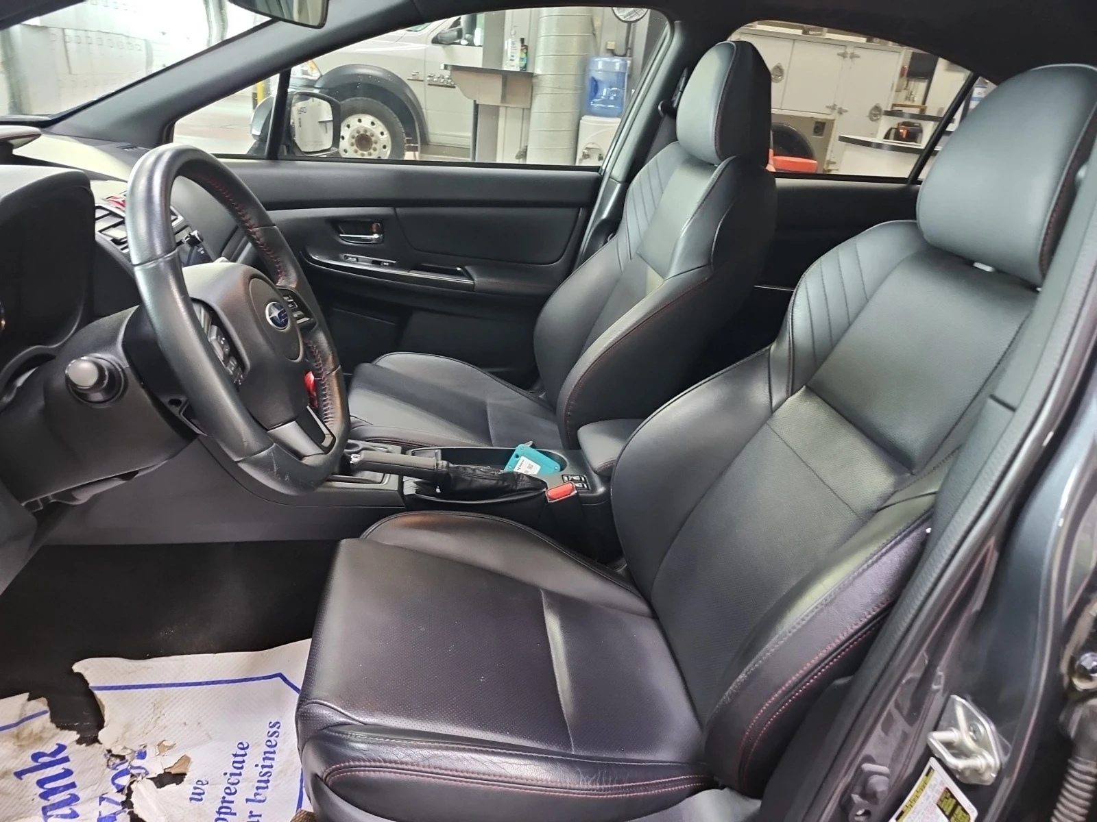 Subaru WRX * * CARFAX * * АВТО КРЕДИТ * * , снимка 5 - Автомобили и джипове - 53890690