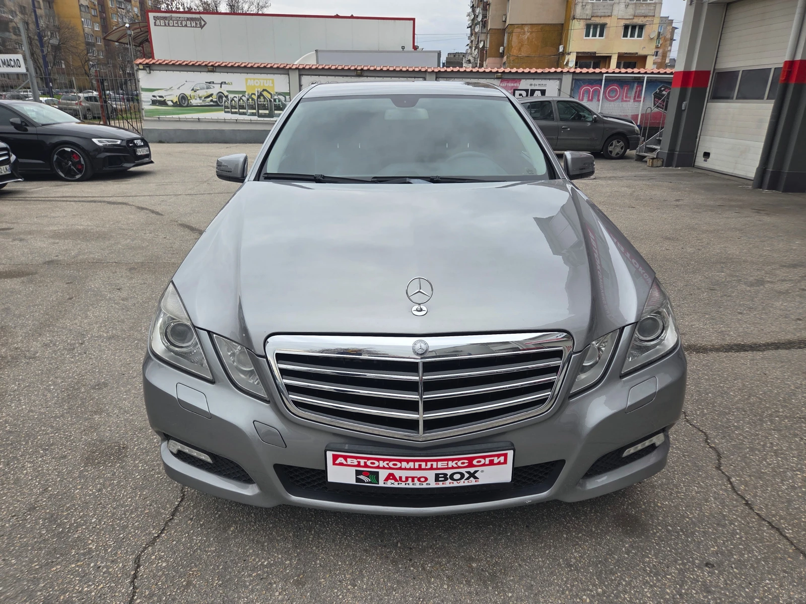 Mercedes-Benz E 350 CDI-Avantgarde, снимка 8 - Автомобили и джипове - 53903780