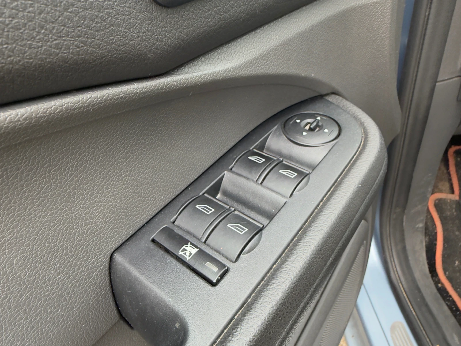 Ford C-max, снимка 11 - Автомобили и джипове - 54221469