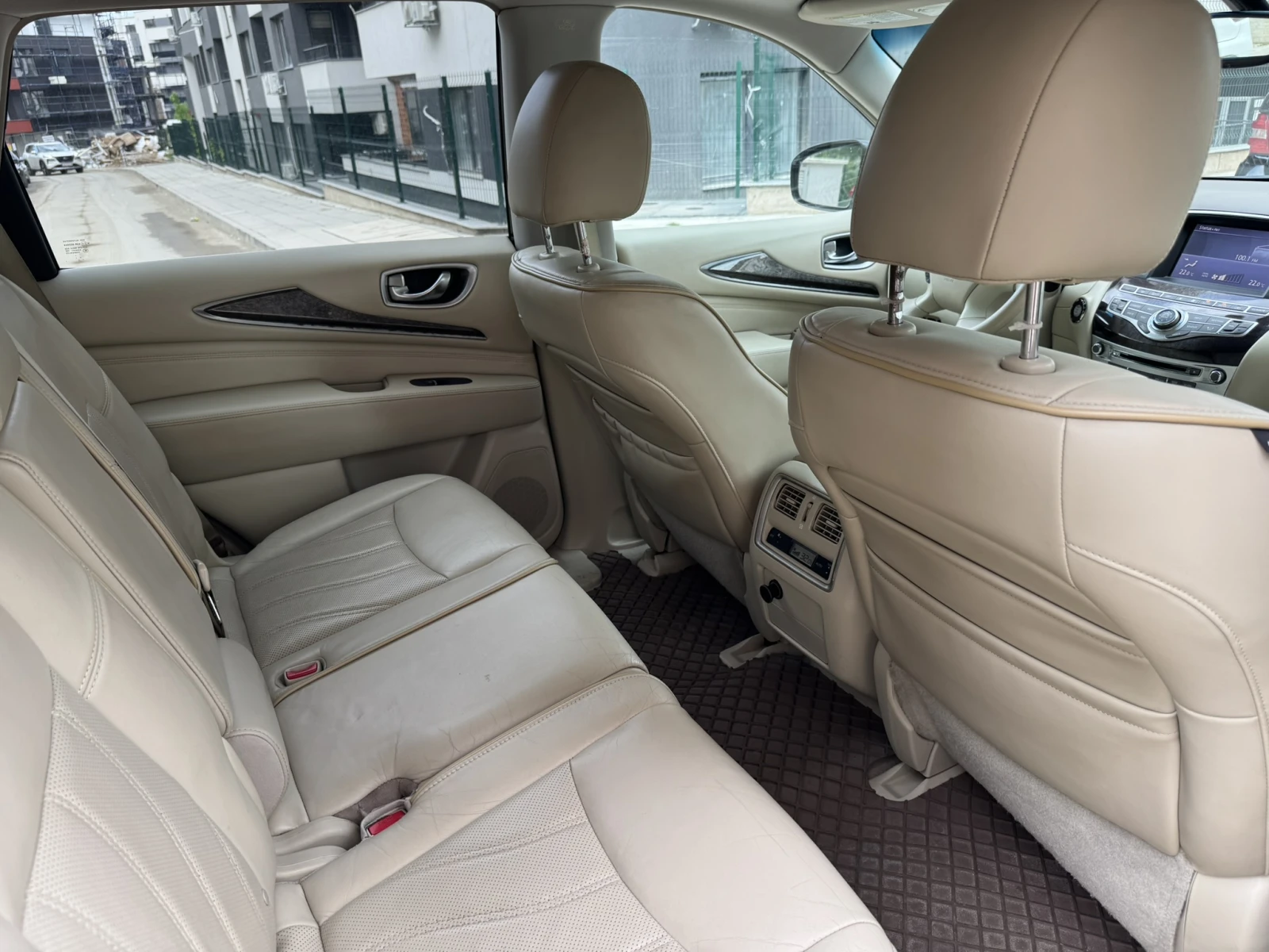 Infiniti J JX35/QX60, снимка 7 - Автомобили и джипове - 54574897
