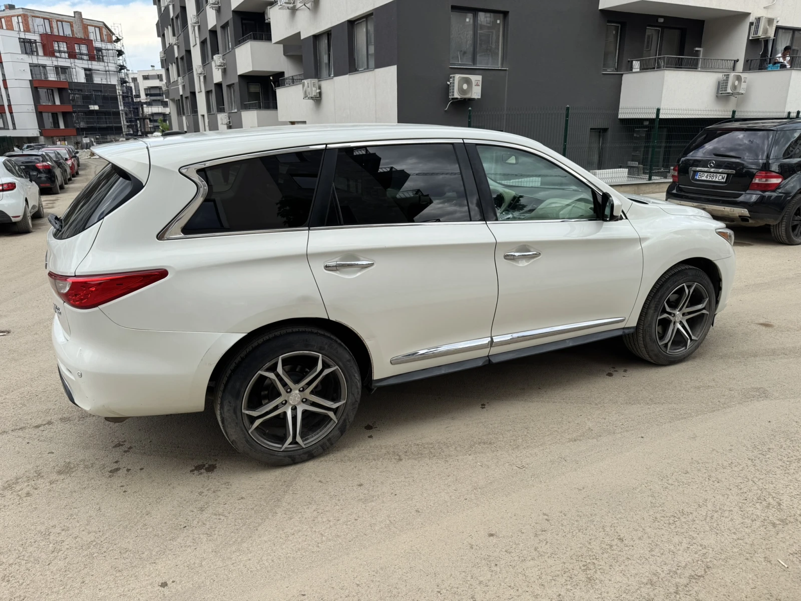 Infiniti J JX35/QX60, снимка 2 - Автомобили и джипове - 54574897