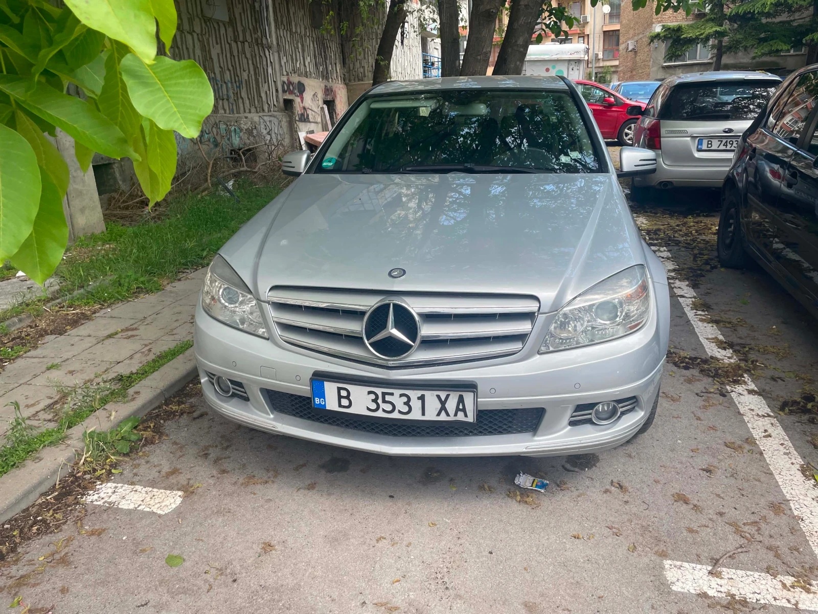 Mercedes-Benz C 180, снимка 4 - Автомобили и джипове - 54709512