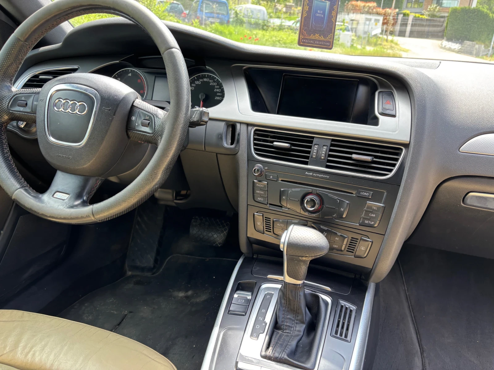 Audi A4 2000, снимка 9 - Автомобили и джипове - 54716120