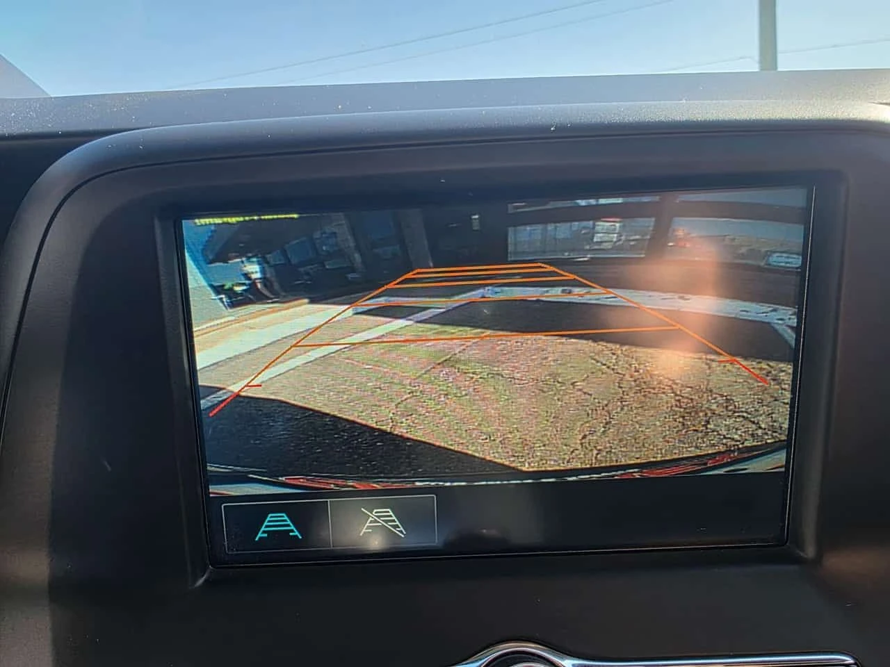Chevrolet Camaro * 1LS MANUAL | RS | Backup Camera * CARFAX * ЦЕНА , снимка 16 - Автомобили и джипове - 54837730