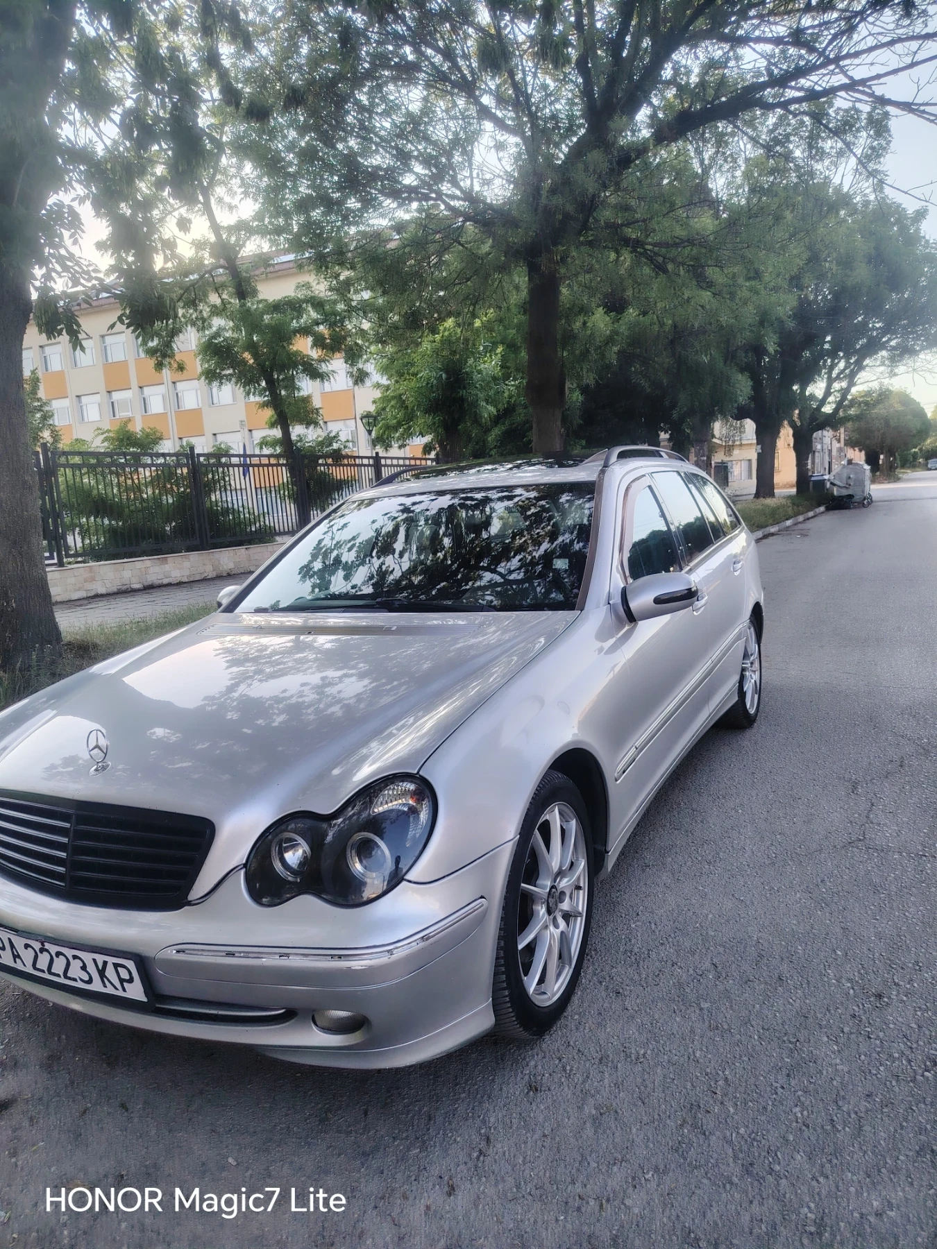 Mercedes-Benz C 270