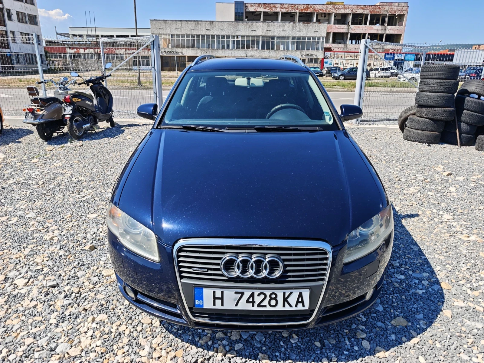 Audi A4 3.0TDI, снимка 2 - Автомобили и джипове - 55206772