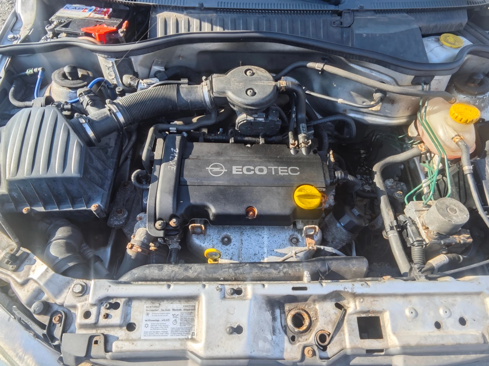 Opel Corsa, снимка 12 - Автомобили и джипове - 55400263