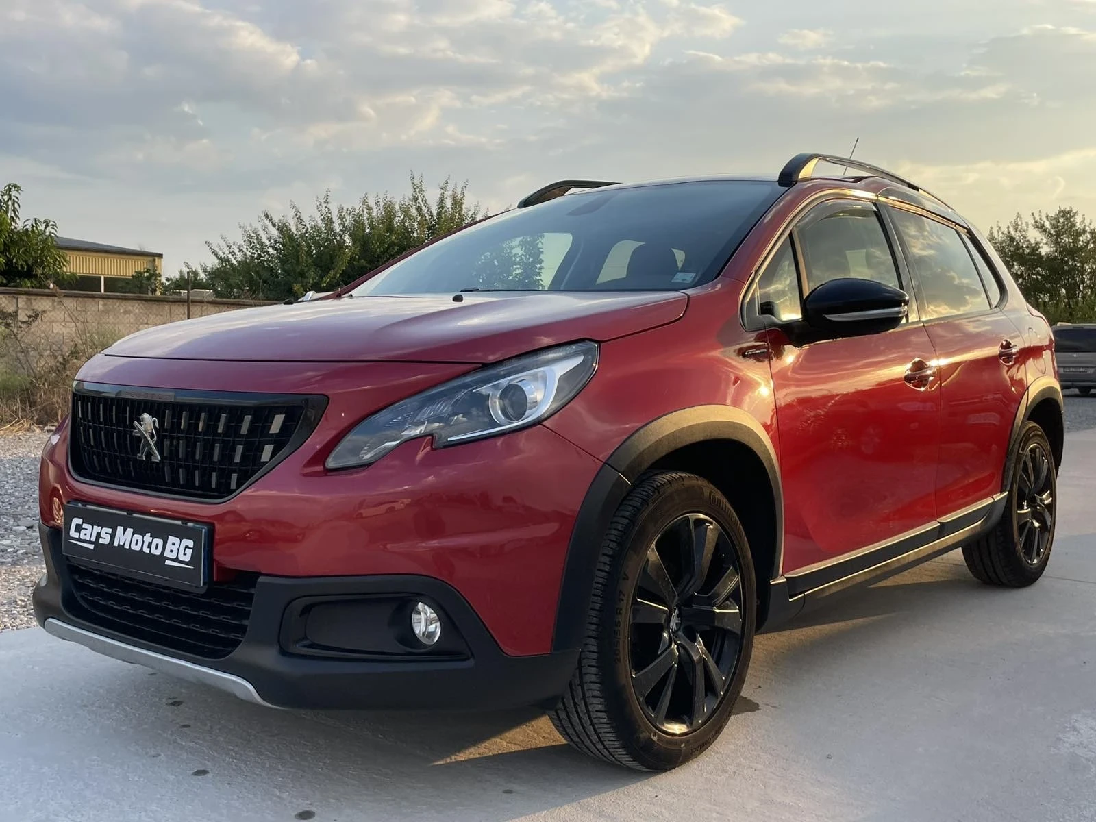 Peugeot 2008 1.6 eHDI, снимка 3 - Автомобили и джипове - 55590717