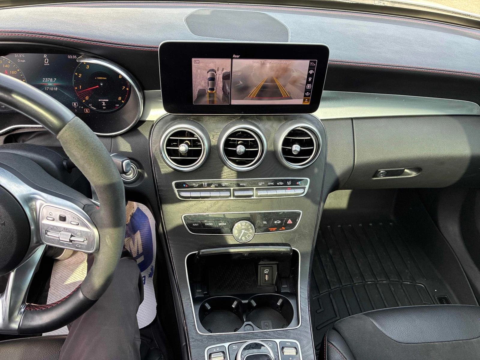 Mercedes-Benz C 43 AMG CARFAX/360 КАМ/ДИГИТАЛЕН КИЛОМЕТРАЖ/ПОДГРЕВ/КЛИП, снимка 9 - Автомобили и джипове - 55806817