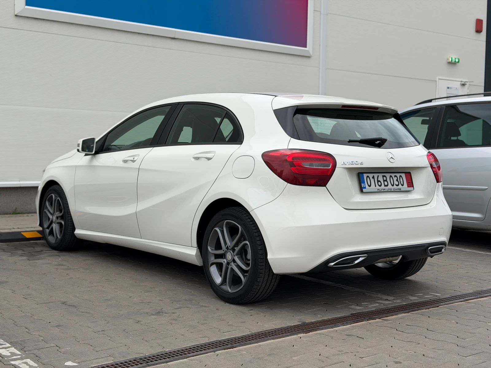 Mercedes-Benz A 180 d A160d Sport Facelift 189000km Топ състояние, снимка 6 - Автомобили и джипове - 56045502