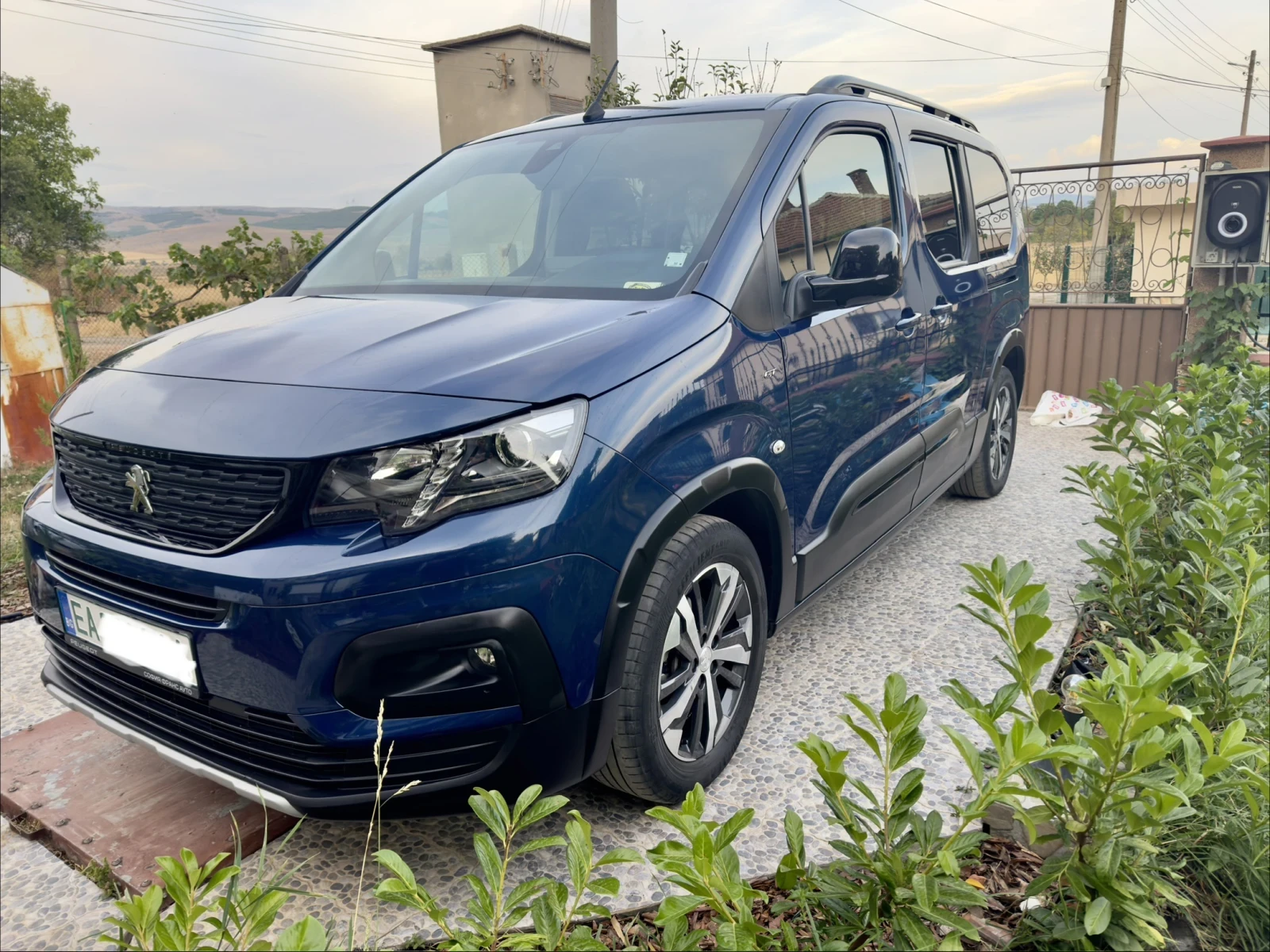 Peugeot Rifter GT Long N1 - 7 места Гаранция 2032