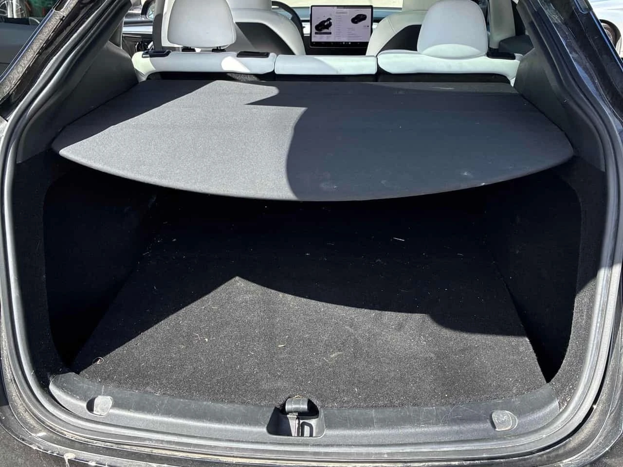 Tesla Model Y * Long Range * CARFAX * БЕЗ ПЪРВОНАЧАЛНА ВНОСКА, снимка 11 - Автомобили и джипове - 56267237