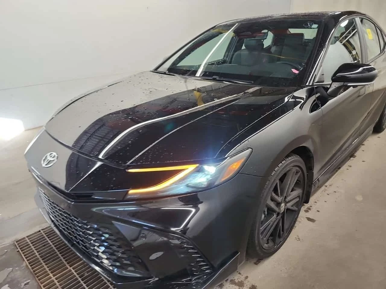 Toyota Camry AWD * 360 КАМЕРА * ОБДУХВАНЕ * ДИСТРОНИК * CARFAX 