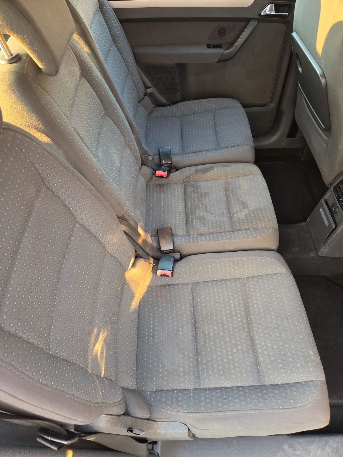 VW Touran 2000, снимка 17 - Автомобили и джипове - 56728506
