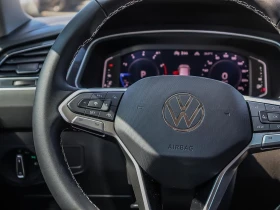 VW Tiguan * KEYLESS * AWD * Автокредит * (Цена до България), снимка 10