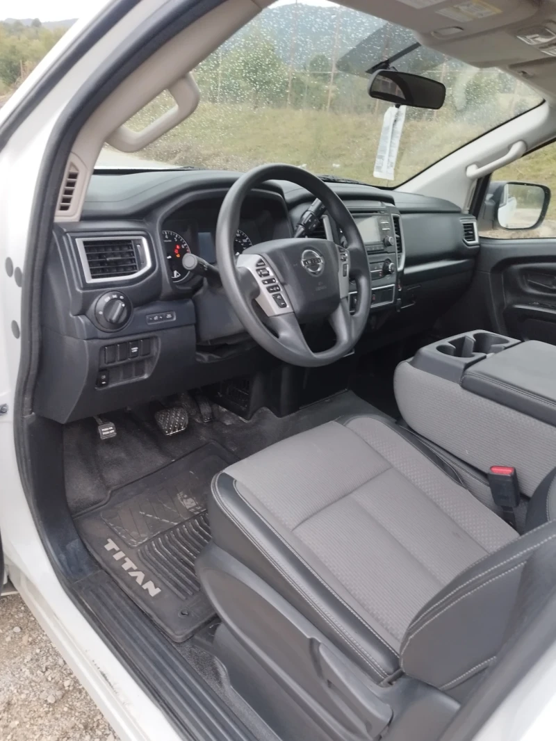 Nissan Titan king 5.6 V8, снимка 7 - Автомобили и джипове - 47313537