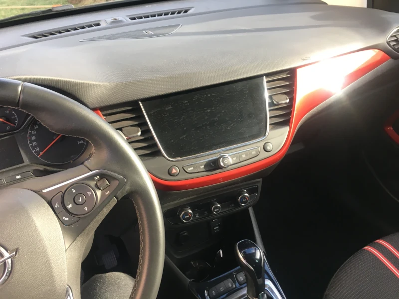 Opel Crossland X, снимка 1 - Автомобили и джипове - 47452659