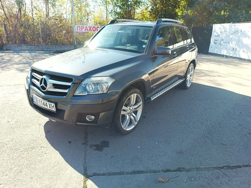 Mercedes-Benz GLK 320, снимка 2 - Автомобили и джипове - 52486144