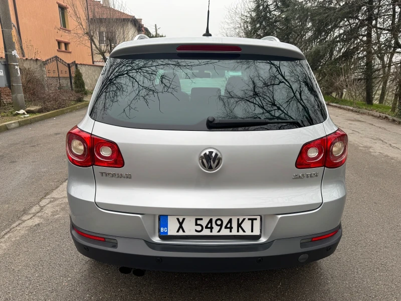 VW Tiguan 2.0 TDI* DSG* 4Motion* Camera, снимка 8 - Автомобили и джипове - 53212856