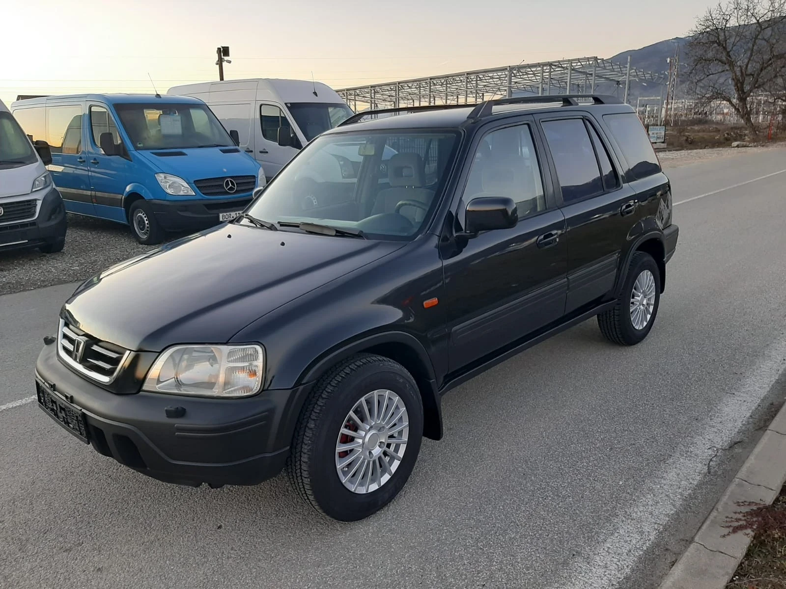 Honda Cr-v 2.0 бензин перфектна без ръжди | Mobile.bg — изображение 1