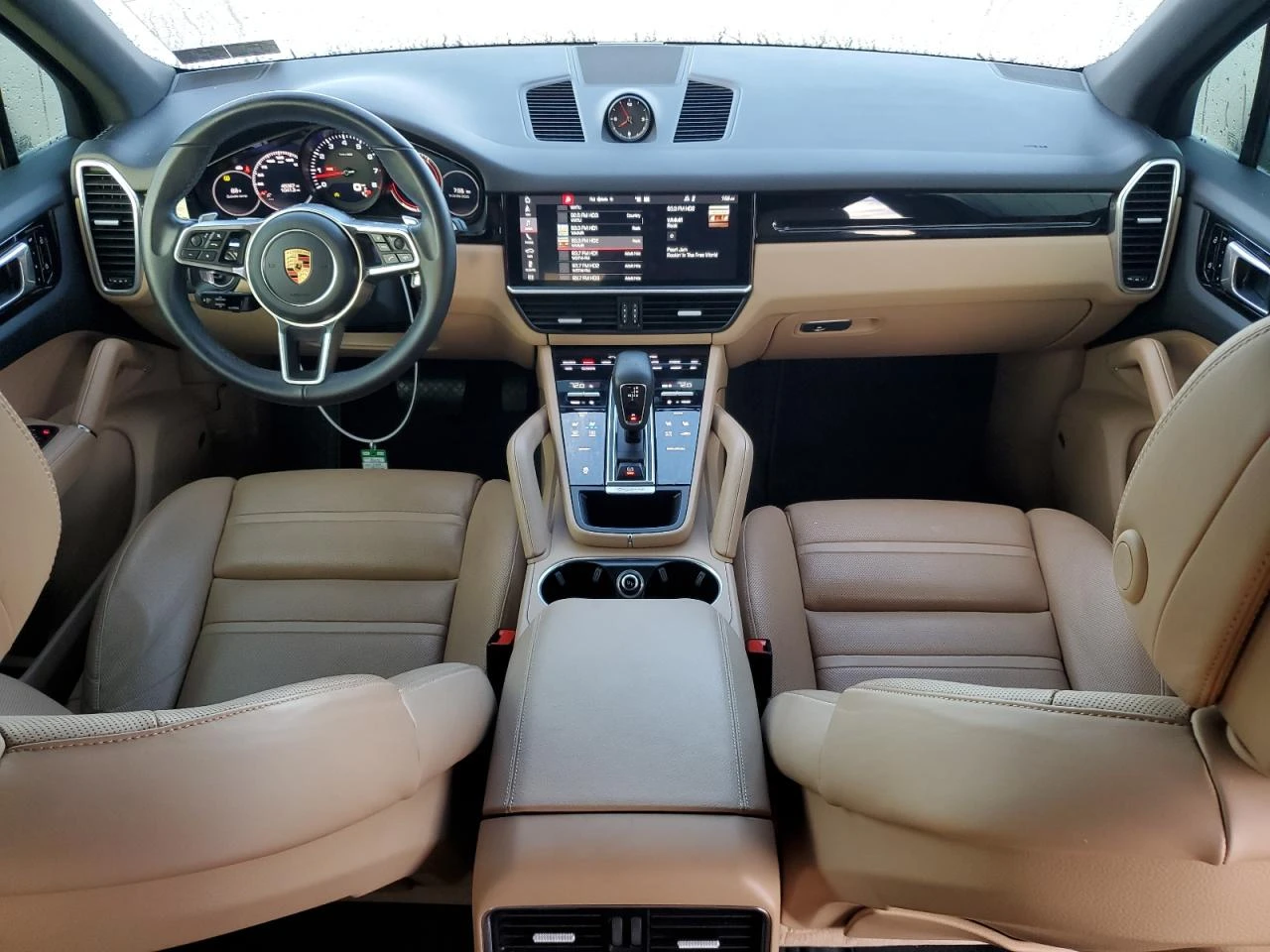 Porsche Cayenne  - изображение 8