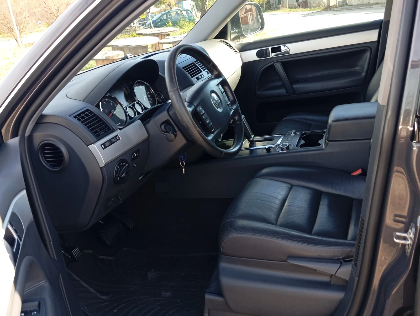 VW Touareg 3.D-NAVI-КОЖА-КЛИМА - изображение 10