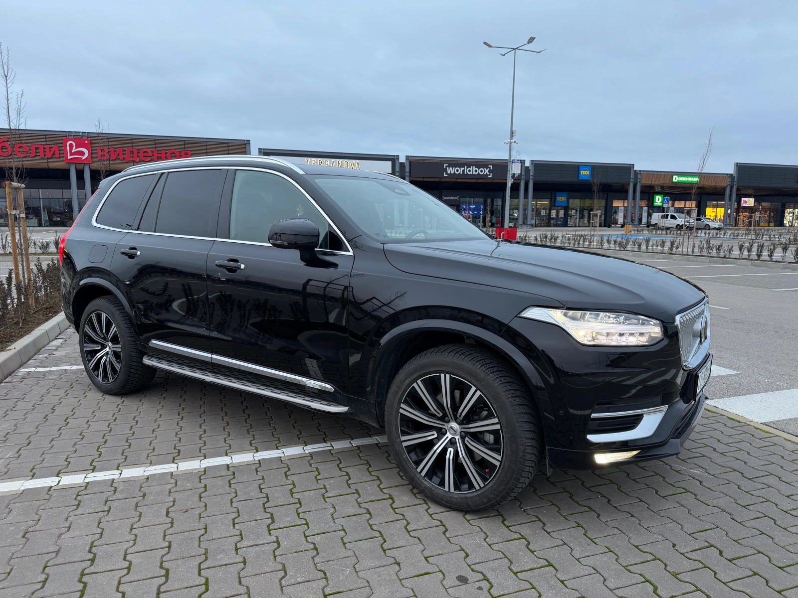 Volvo Xc90 * Гаранция до 2030 г * mild hybrid - изображение 2