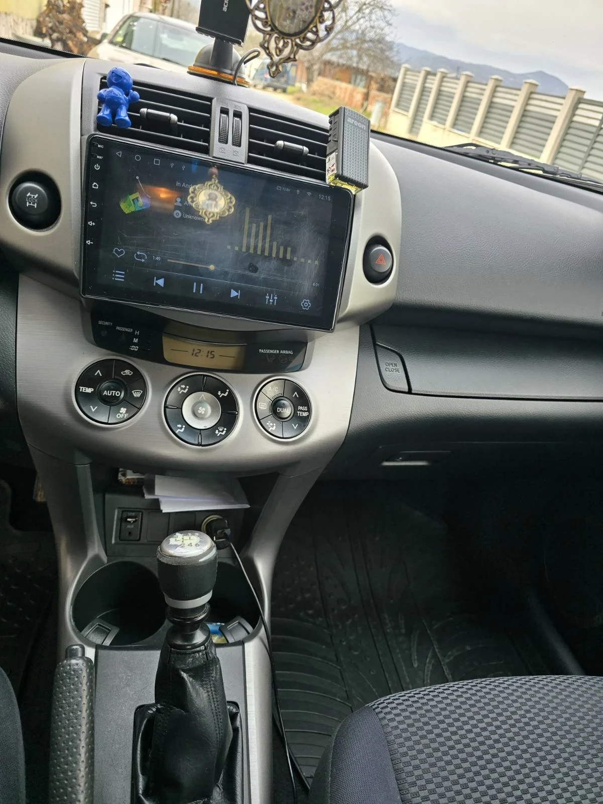 Toyota Rav4, снимка 5 - Автомобили и джипове - 53940346