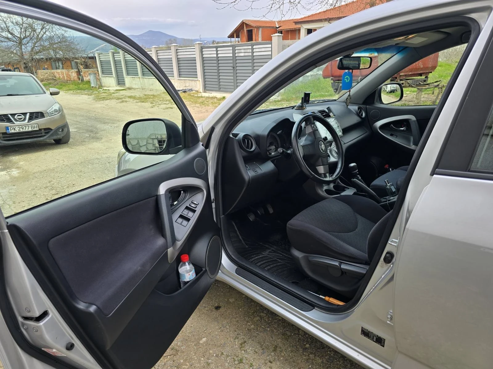 Toyota Rav4, снимка 3 - Автомобили и джипове - 53940346