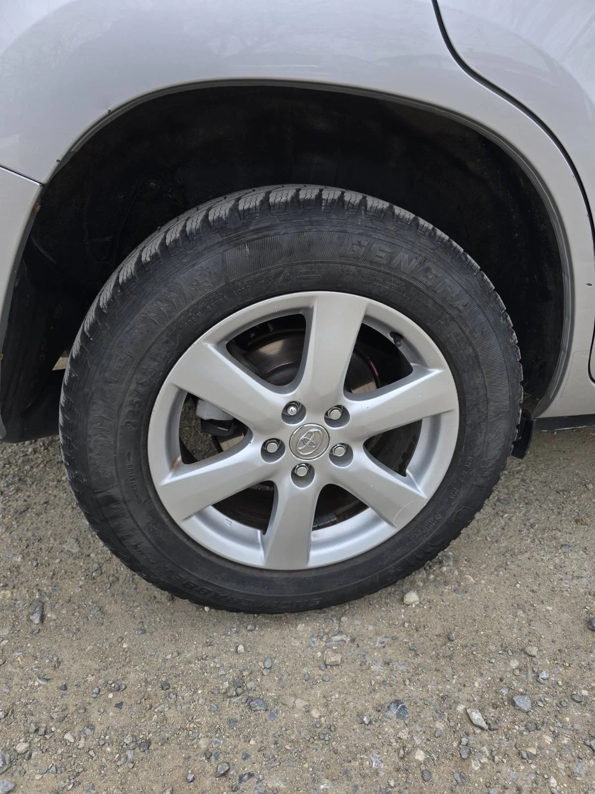 Toyota Rav4, снимка 9 - Автомобили и джипове - 53940346