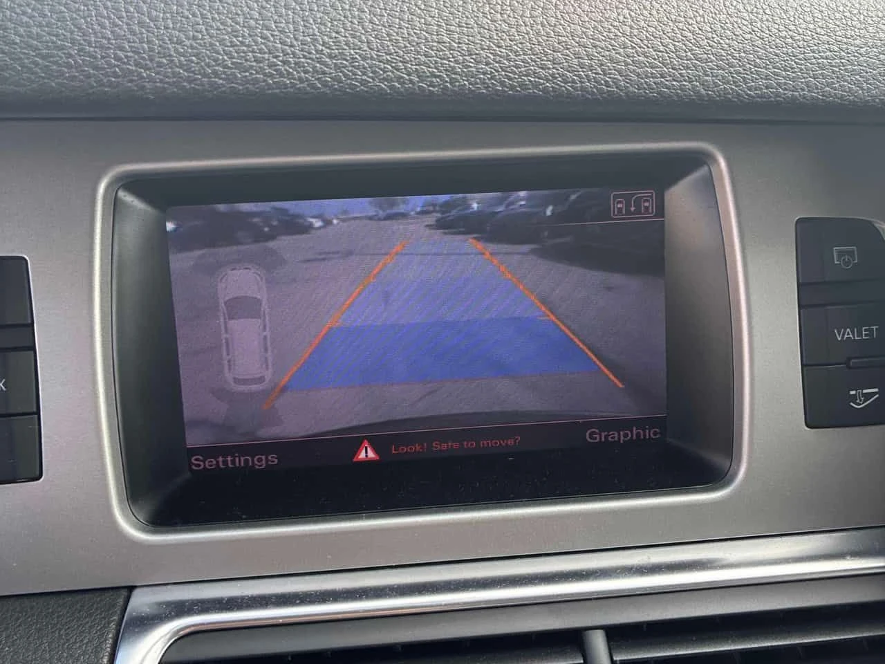 Audi Q7 * 3.0L Sport * CARFAX * ЦЕНА ДО БГ, снимка 13 - Автомобили и джипове - 53968112