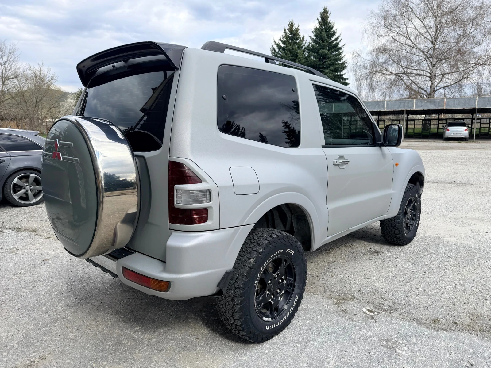 Mitsubishi Pajero 2.5TDI/Повдигнат/Лебетка/, снимка 5 - Автомобили и джипове - 54148760