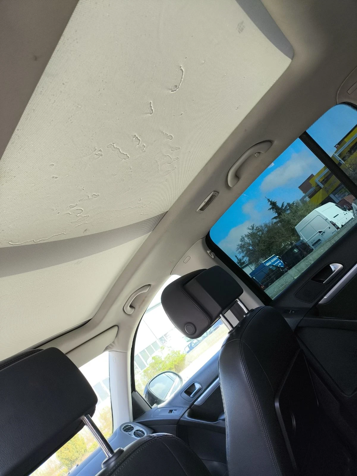 VW Tiguan, снимка 10 - Автомобили и джипове - 54259516