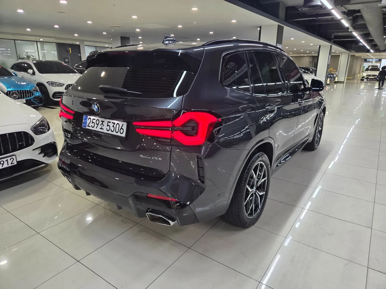 BMW X3 xDrive20i* М PACK* FULLY LOADED* Aвто Кредит* , снимка 3 - Автомобили и джипове - 54711335