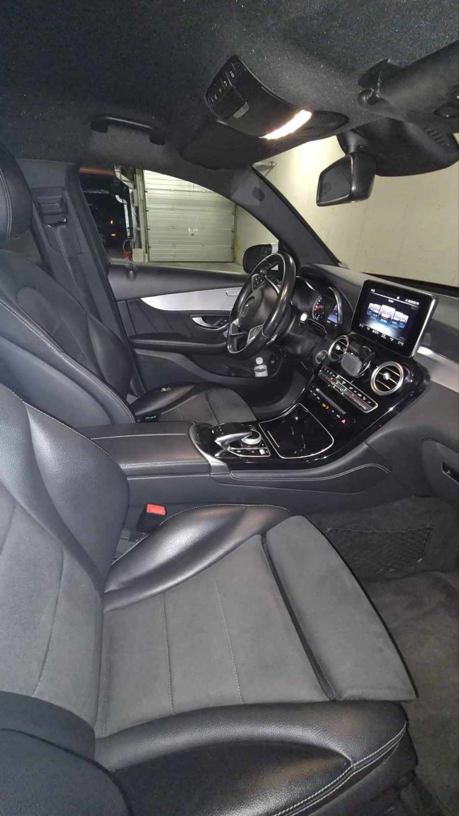 Mercedes-Benz GLC 250 coupe, снимка 13 - Автомобили и джипове - 54753567