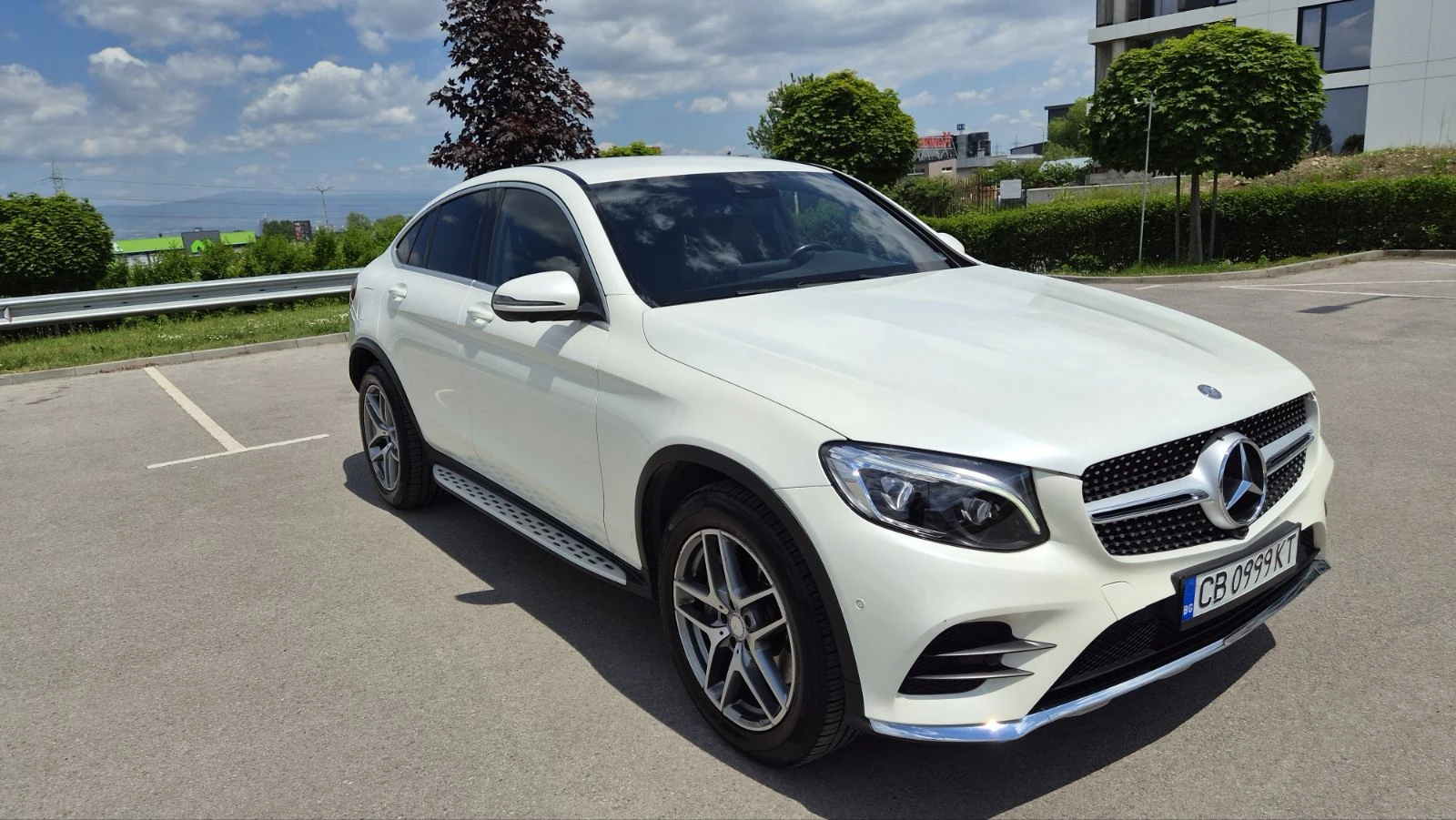 Mercedes-Benz GLC 250 coupe, снимка 4 - Автомобили и джипове - 54753567