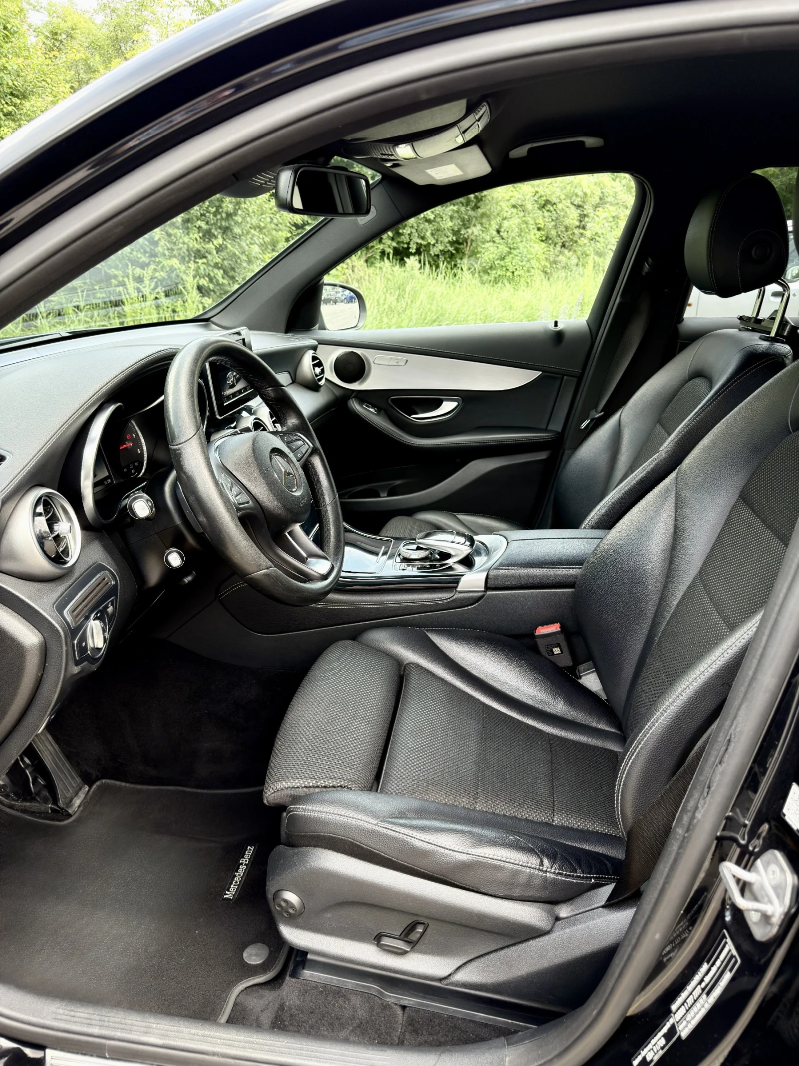 Mercedes-Benz GLC 250 Mercedes-Benz GLC 250d 4MATIC, снимка 7 - Автомобили и джипове - 54834438