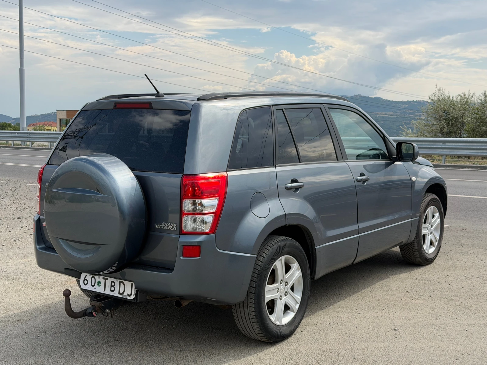 Suzuki Grand vitara 2.0 4x4, снимка 5 - Автомобили и джипове - 55699205