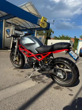 ����� �� �������� �� Ducati Monster 600