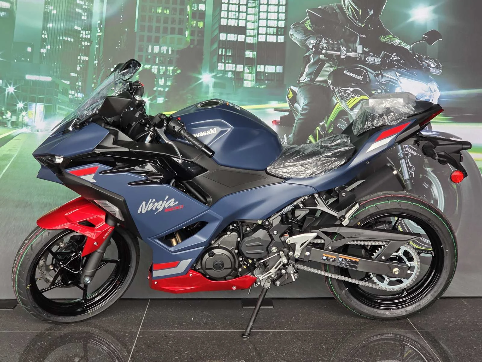 Kawasaki Ninja 500 SE 2026, снимка 4 - Мотоциклети и мототехника - 54667125