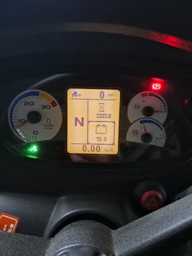 Трактор New Holland T.5.105, снимка 2