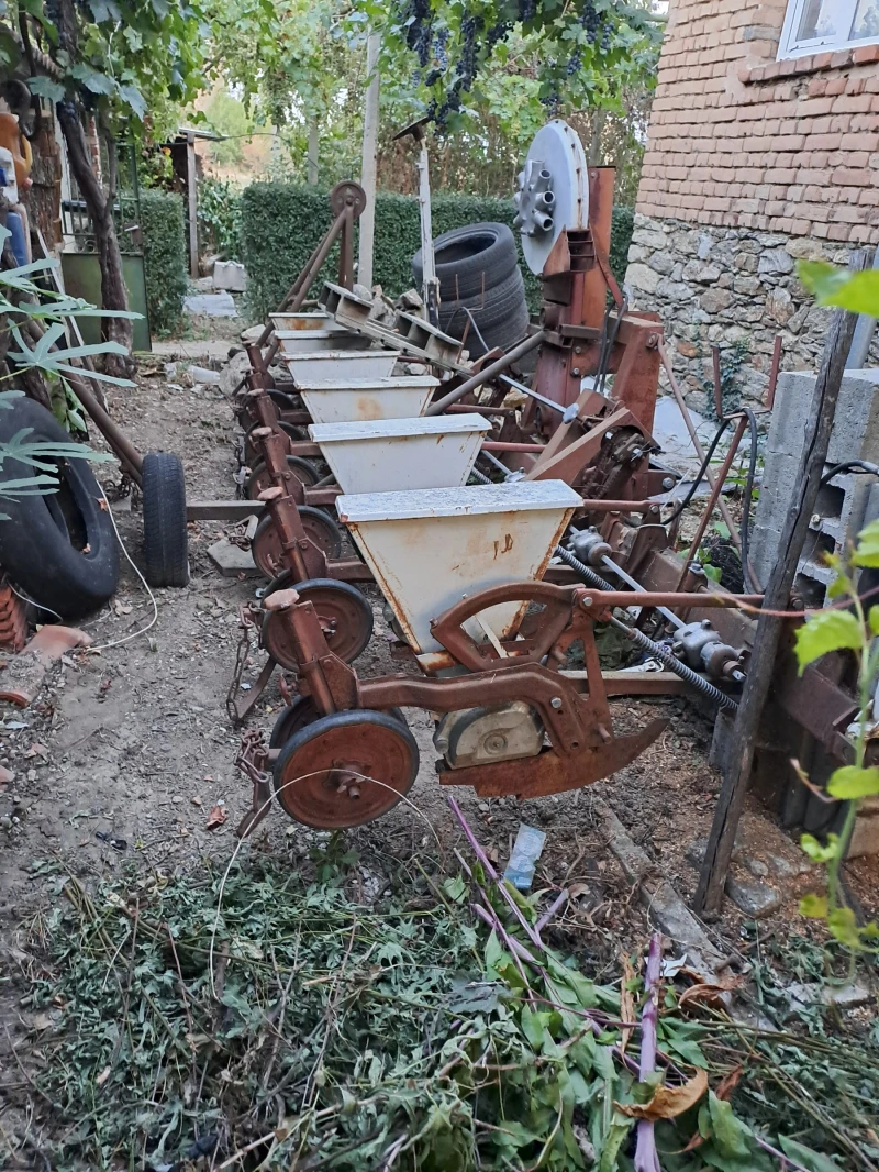 Сеялка Друга марка ЯМБОЛ 6 РЕДА, снимка 2 - Селскостопанска техника - 52020859