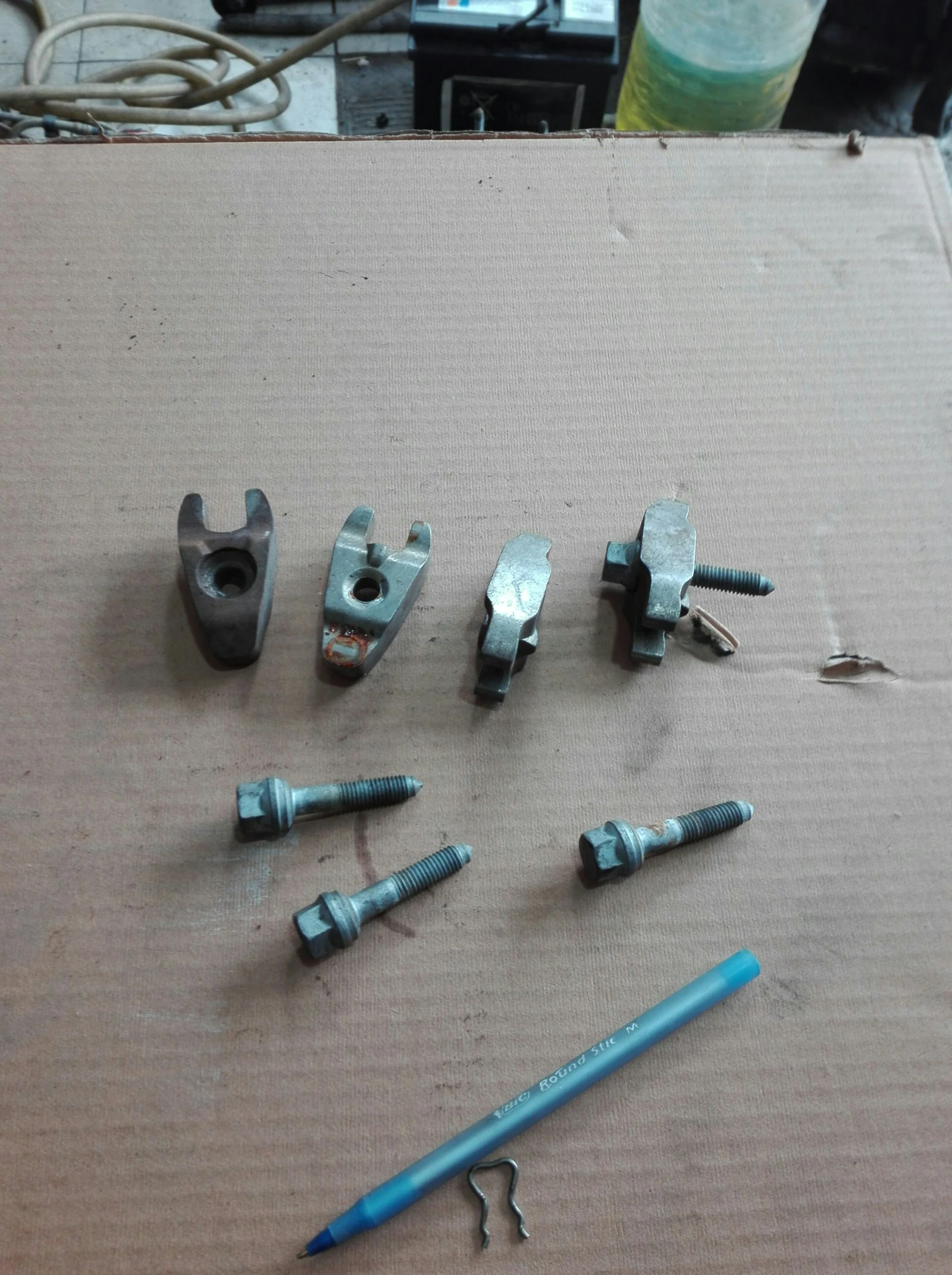   ()    1.4  | Mobile.bg   1