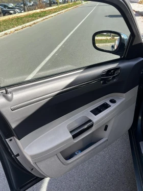 Chrysler 300c, снимка 7