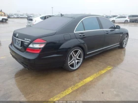 Mercedes-Benz S 63 AMG 6.2* V8* ПОДГРЕВ* ОБДУХВАНЕ* МАСАЖ* КЕЙЛЕС* КАМЕРА, снимка 2