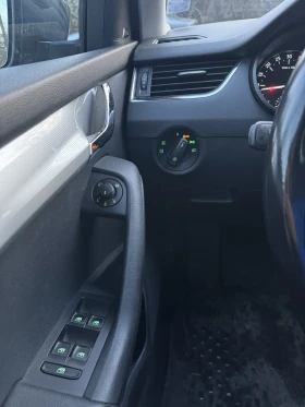 Skoda Octavia Комби, снимка 15