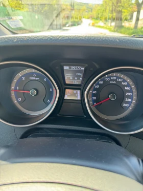 Hyundai I30 1.6 CRDI | Mobile.bg � ����� ������ 12