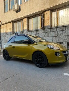 ������ Opel Adam